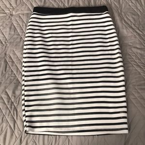 Papaya striped skirt